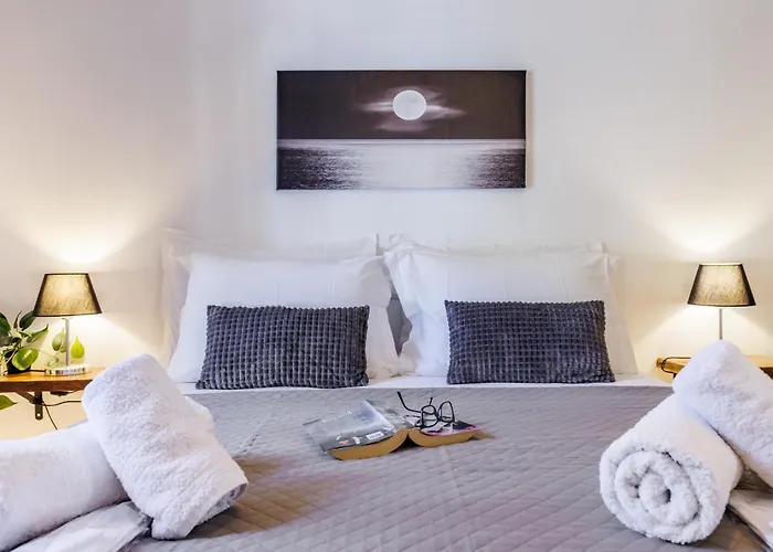 Efcharis House Skopelos *