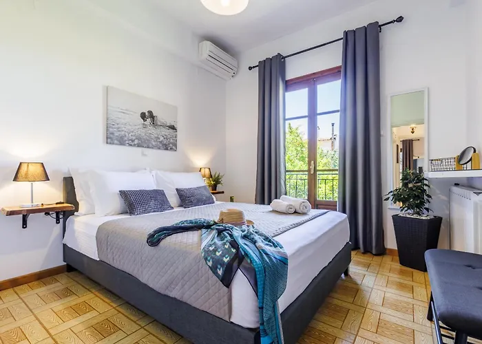 Case de vacanță Efcharis House Skopelos Neo Klima