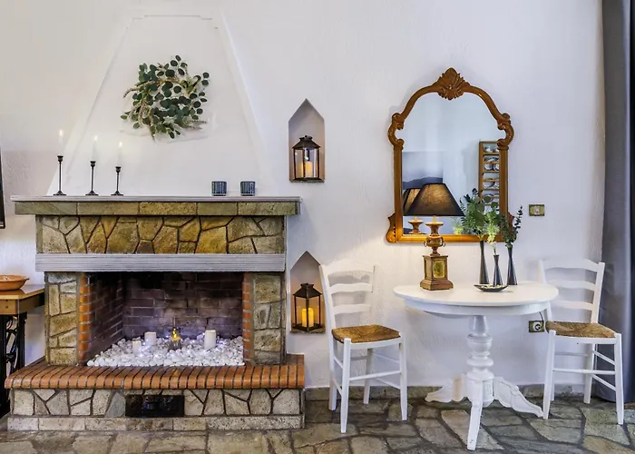 Efcharis House Skopelos *