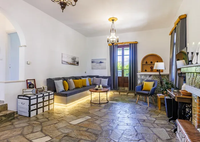 Case de vacanță Efcharis House Skopelos Neo Klima